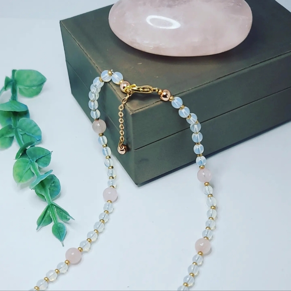 Rose Quartz necklace - Picture 3 of 4